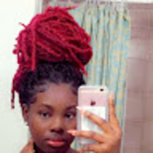 Meet your Posher, Racquel - Picture 1 of 1